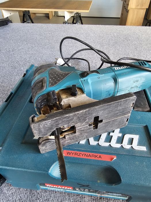 Wyrzynarka Makita + walizka. 4351fctj