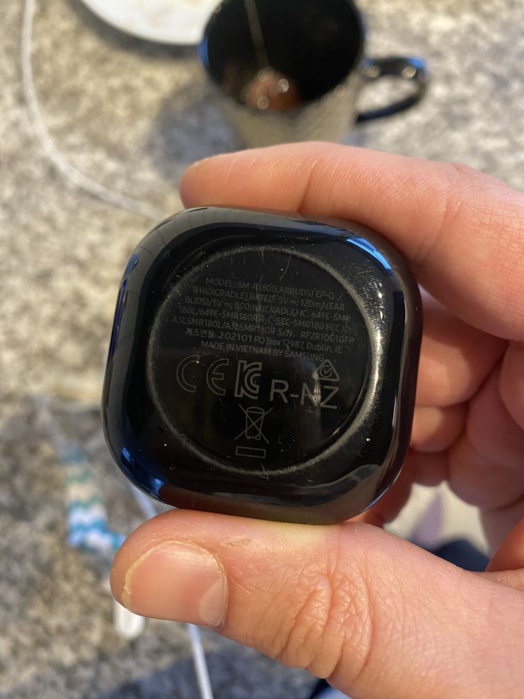 Samsung Galaxy Buds Live SM-R180 – Stan Idealny, Jak Nowe!