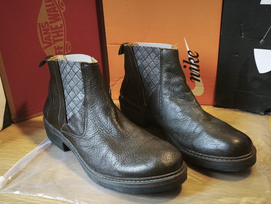 Bershka кросівки та ботинки Dannielles