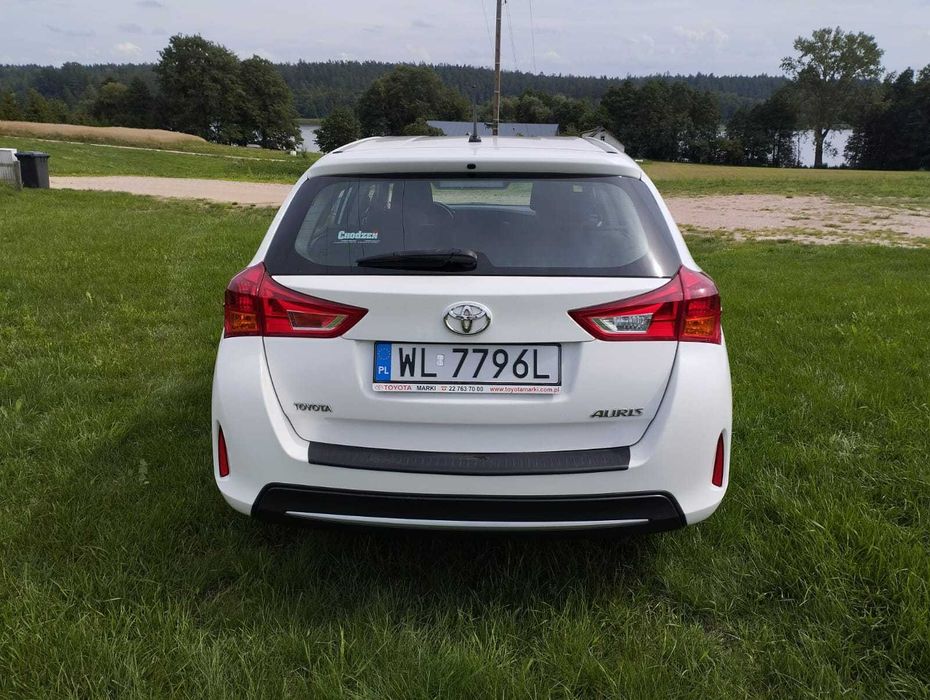 Toyota AURIS kombi