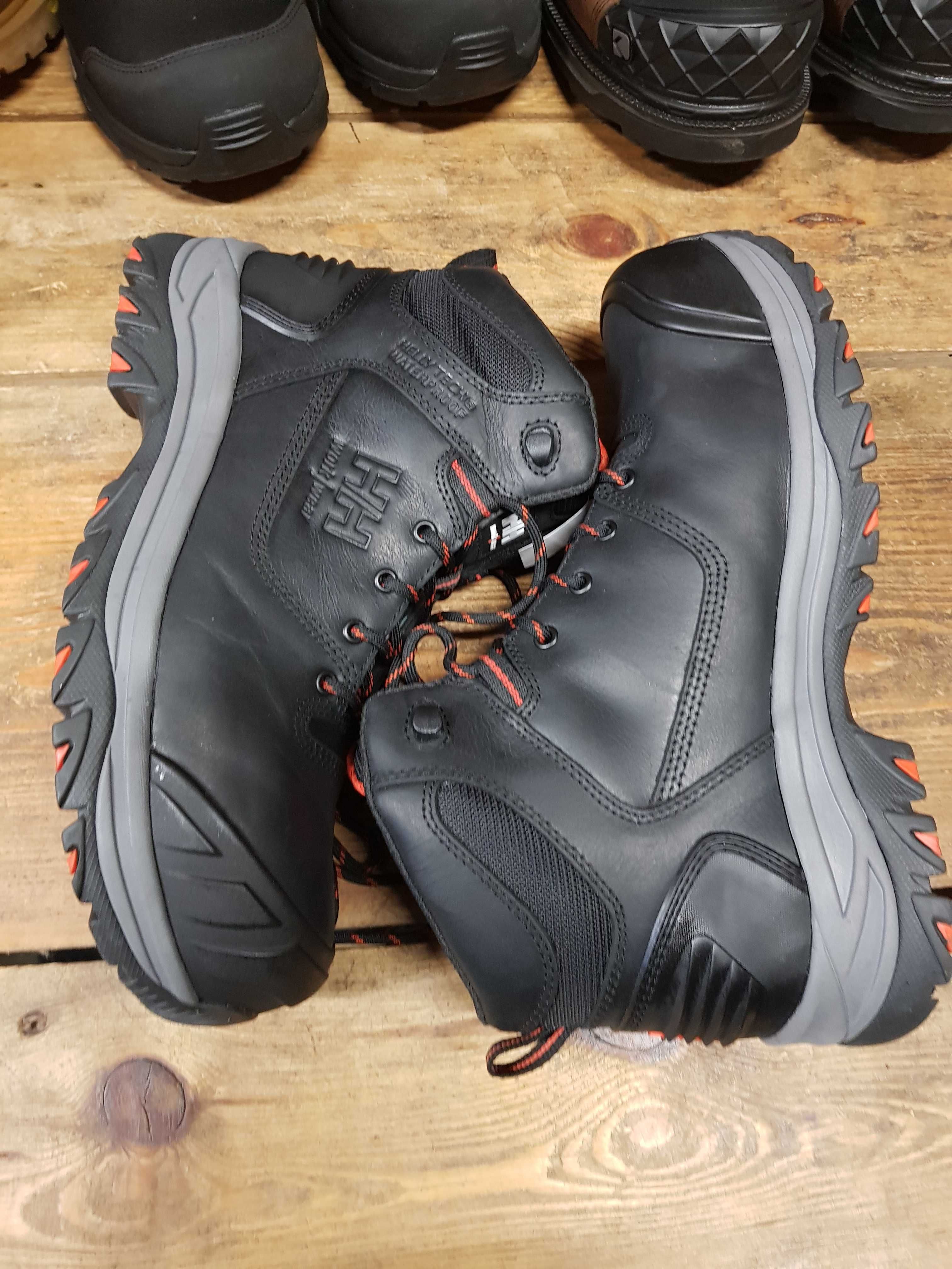 Buty robocze HELLY HANSEN rozm 42 wkł 28 cm