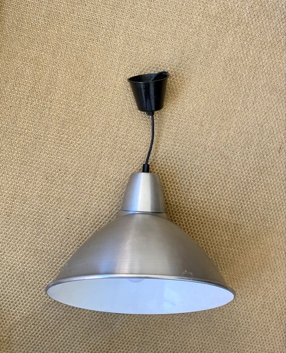 Candeeiro de teto Ikea cinzento prateado metalizado