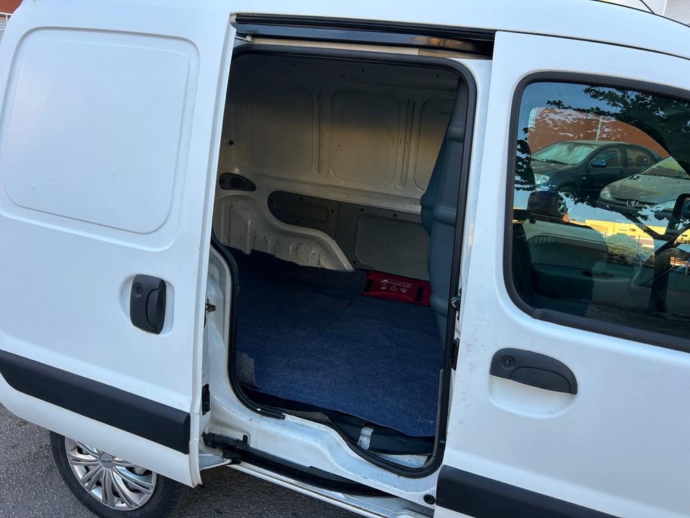 Vendo Renault Kangoo 1.9 como nova