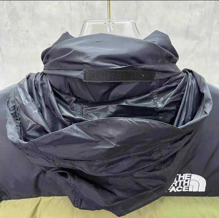 Kurtka puchowa czarna marki The N Face /  XL