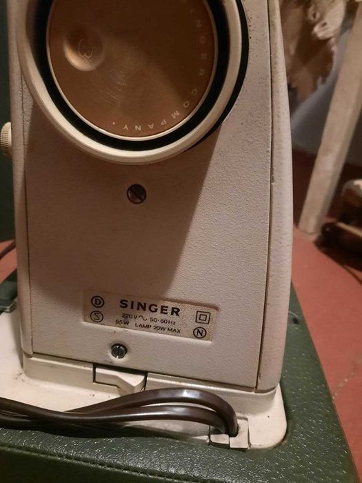 Швейні машинки електричні Singer та Privileg 210N (вживані)