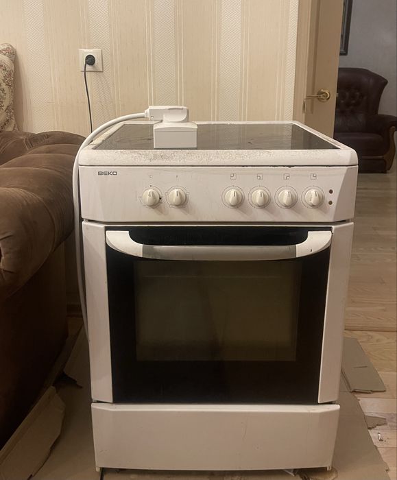 Продам електроплиту ВЕКО б/у