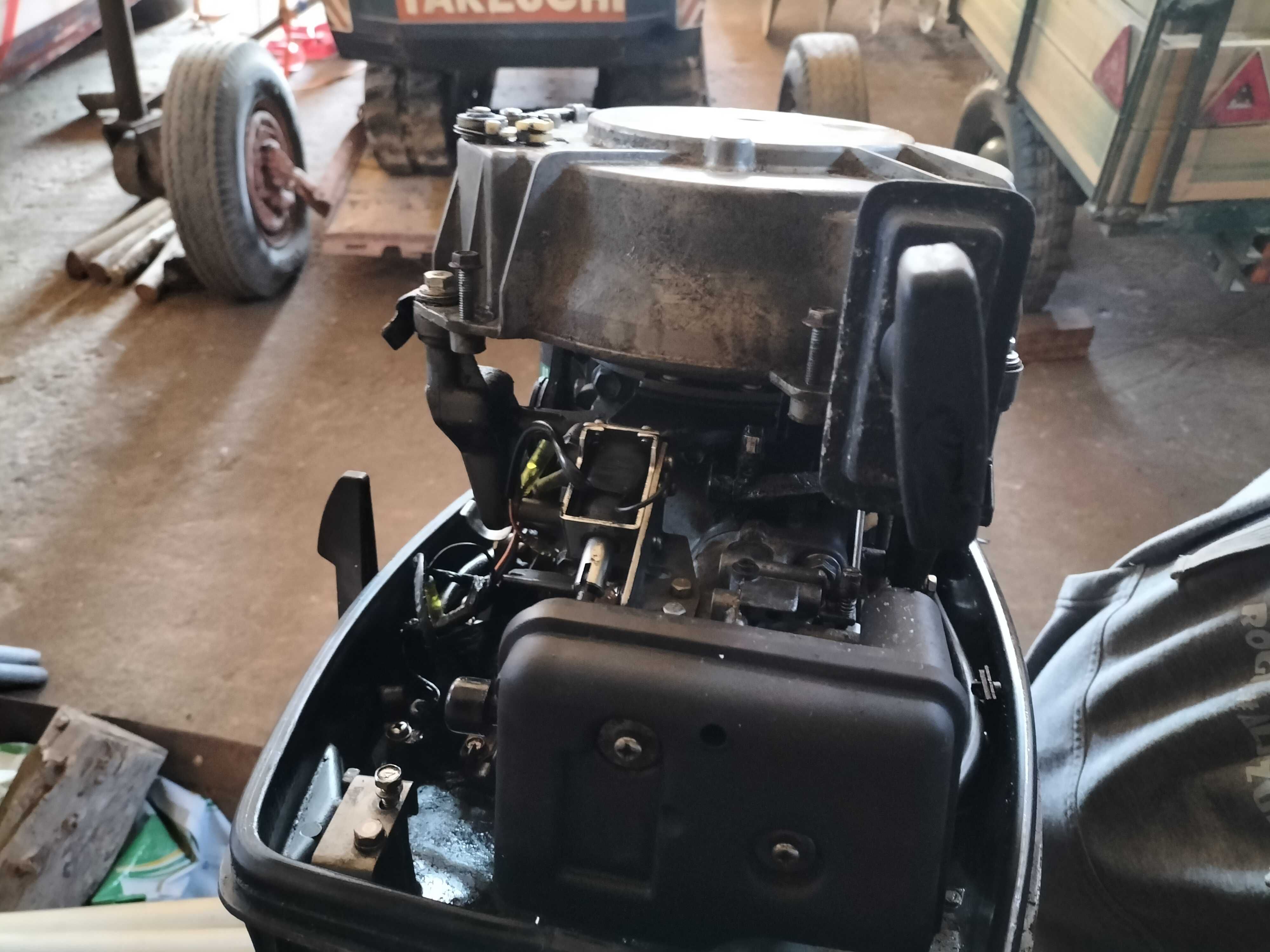 Motor Suzuki DT40