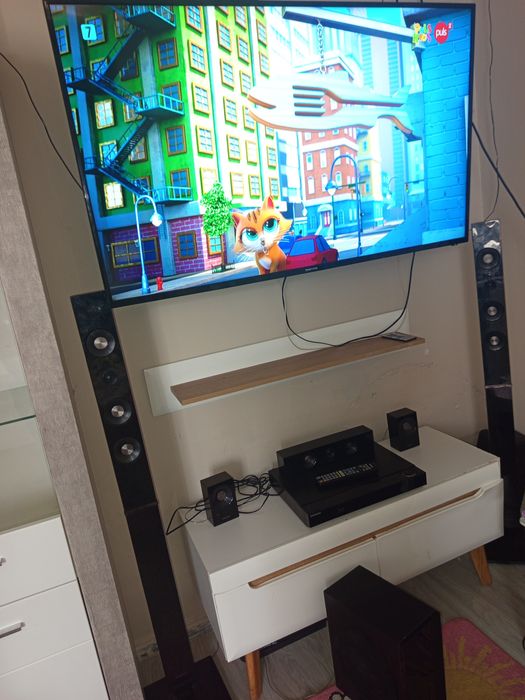 Telewizor Manta 58 cali w bdb stanie