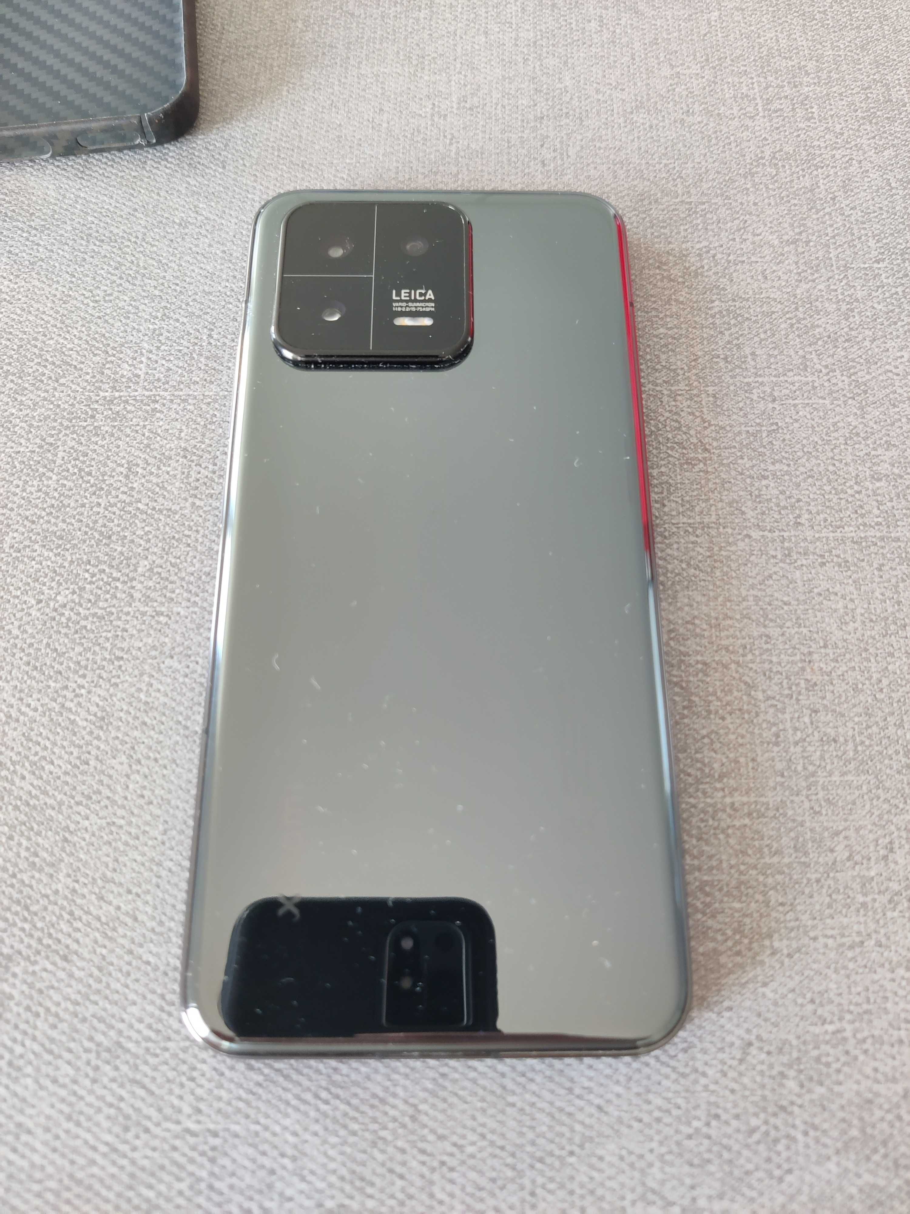Xiaomi 13 12Gb/256GB