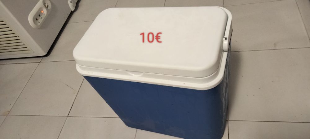 Vários artigos para desocupar