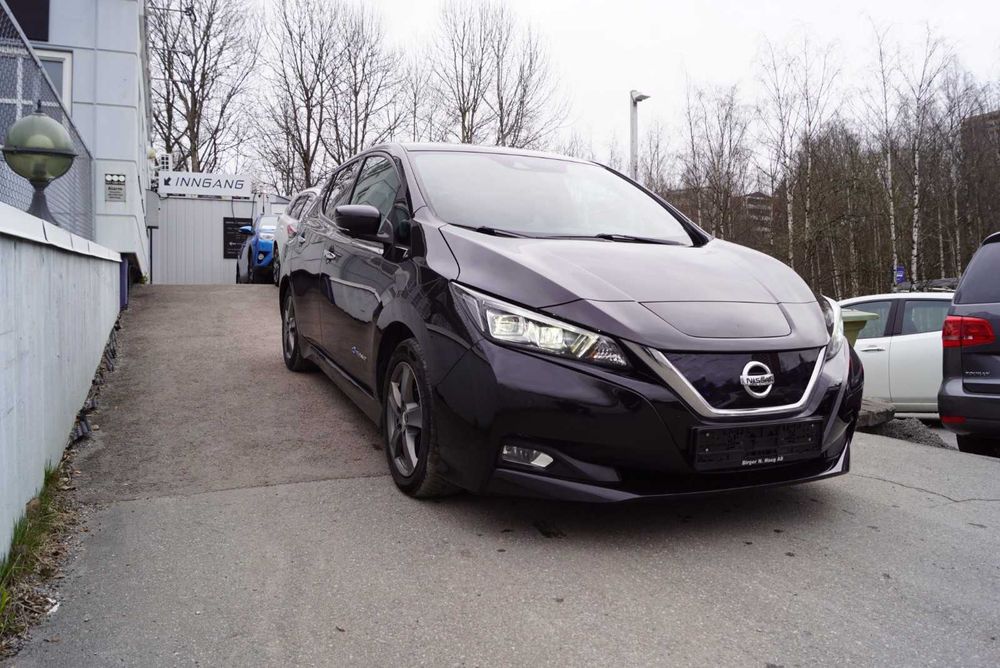 Nissan Leaf 40KWH 2018, один власник, камери 360, не фарбована