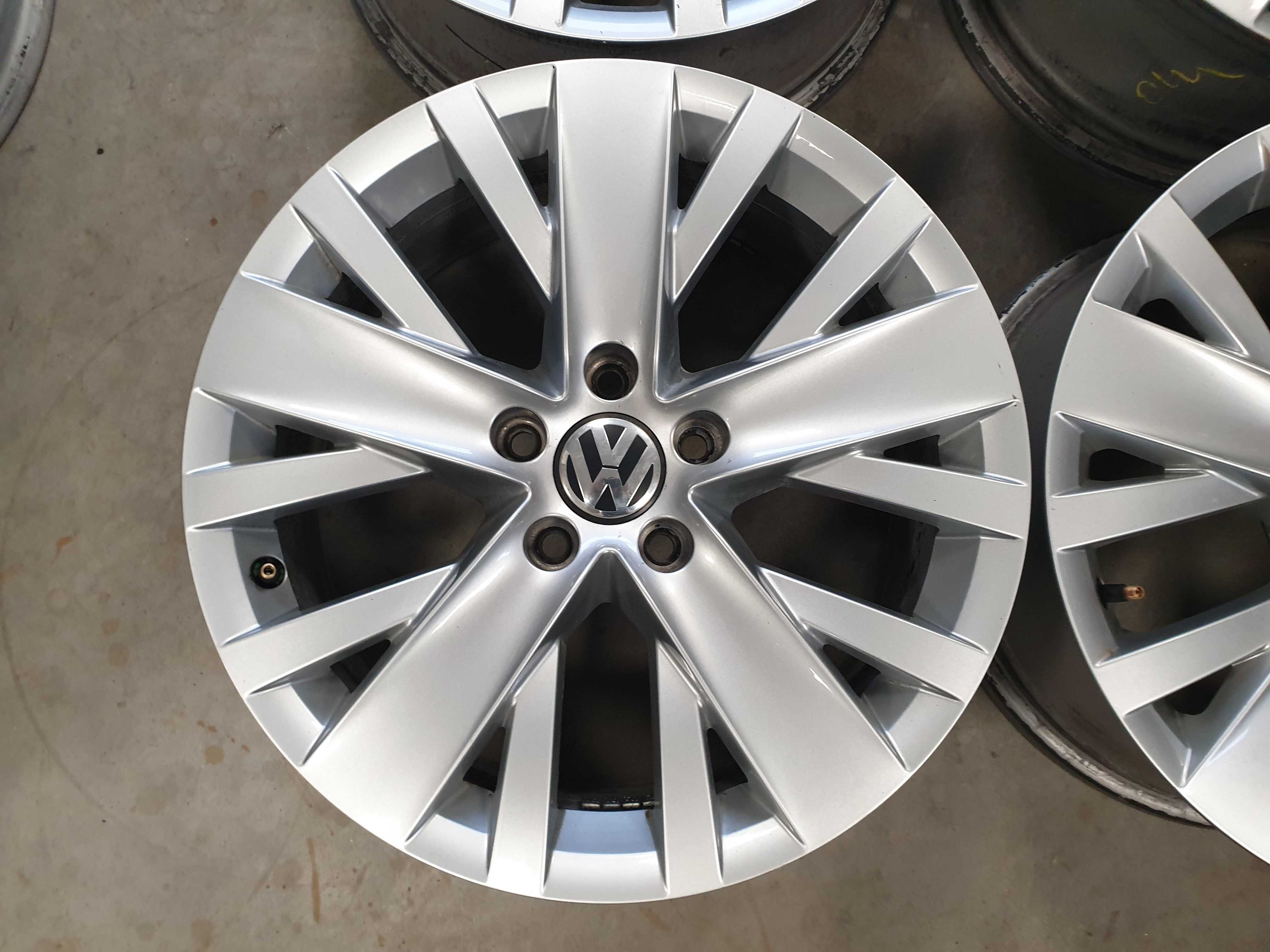 Alufelgi 17" 5x112 VW Passat B6 B7 B8 CC Golf VII Caddy Touran Tiguan