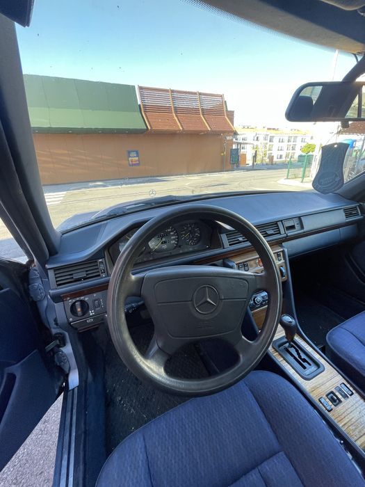 W124 250turbo nacional