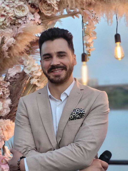 Ведучий на Весілля/Ведущий недорого/Новорічний Корпоратив/Ювілей