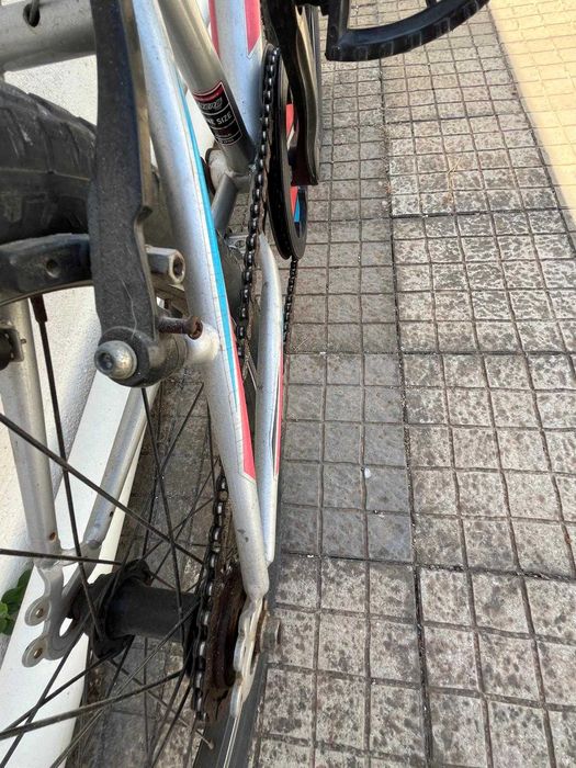 Bicicleta de Criança 9-12 ANOS