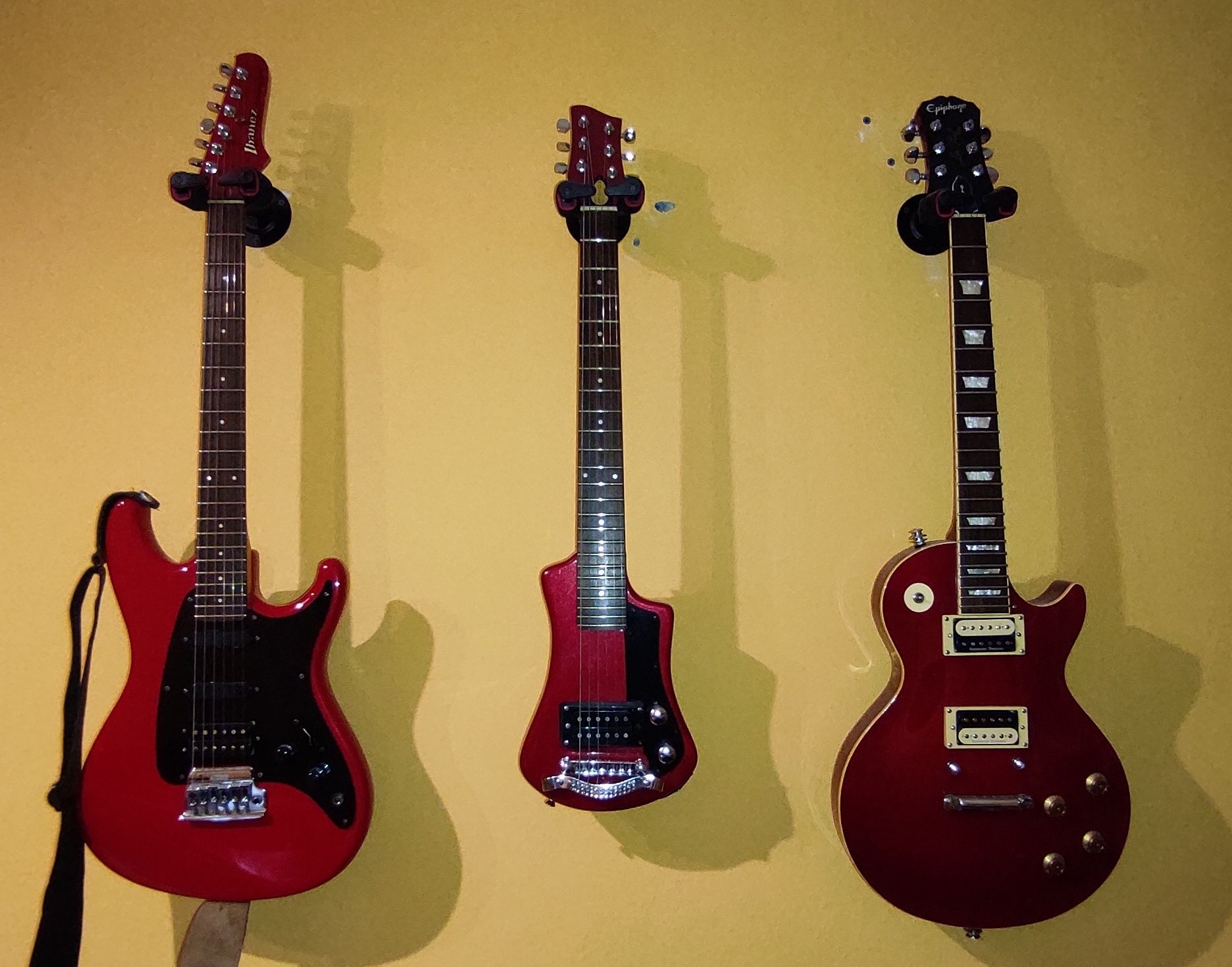 Hofner gitara elektryczna podróżna