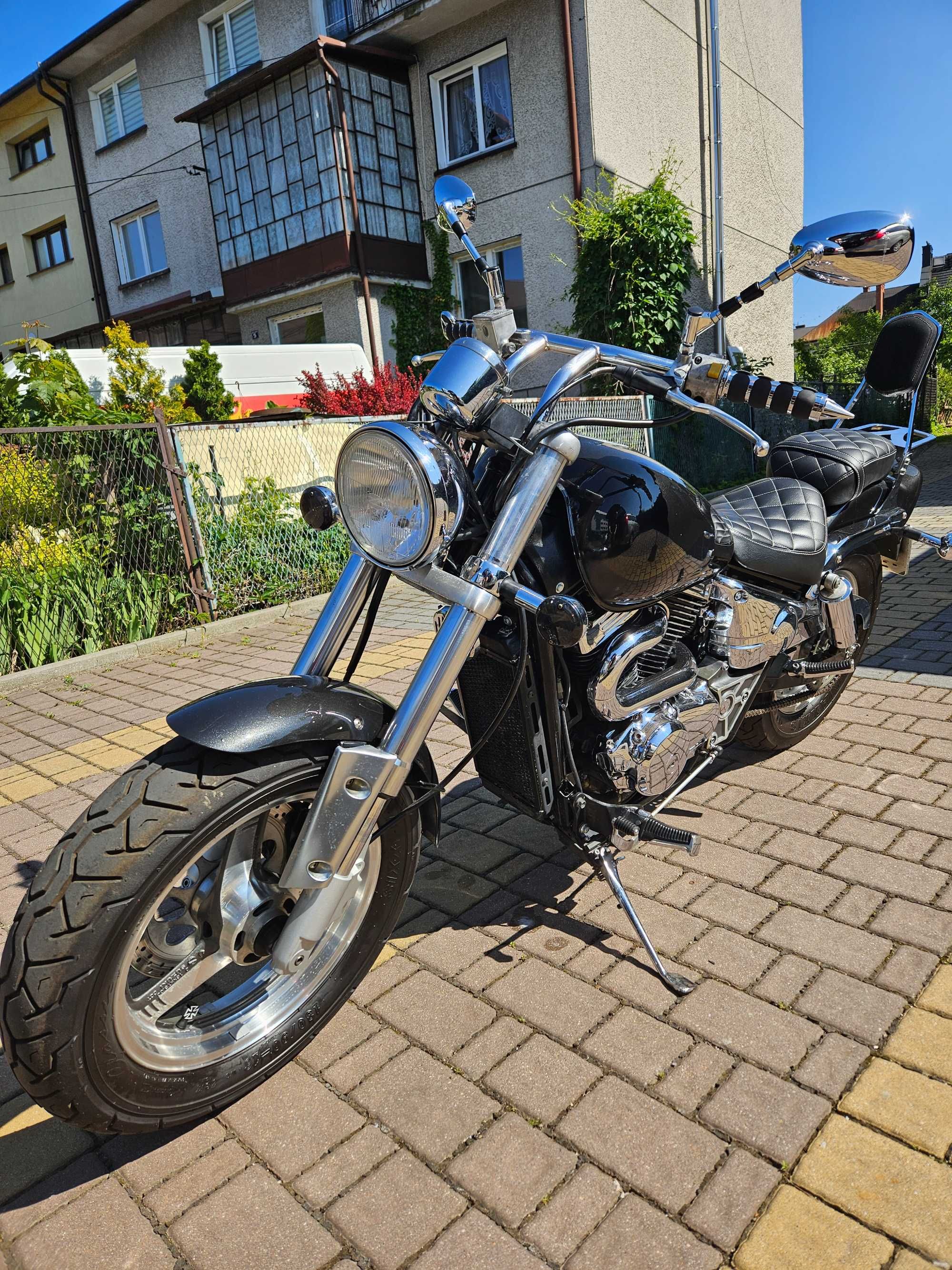 Suzuki Marauder vz800