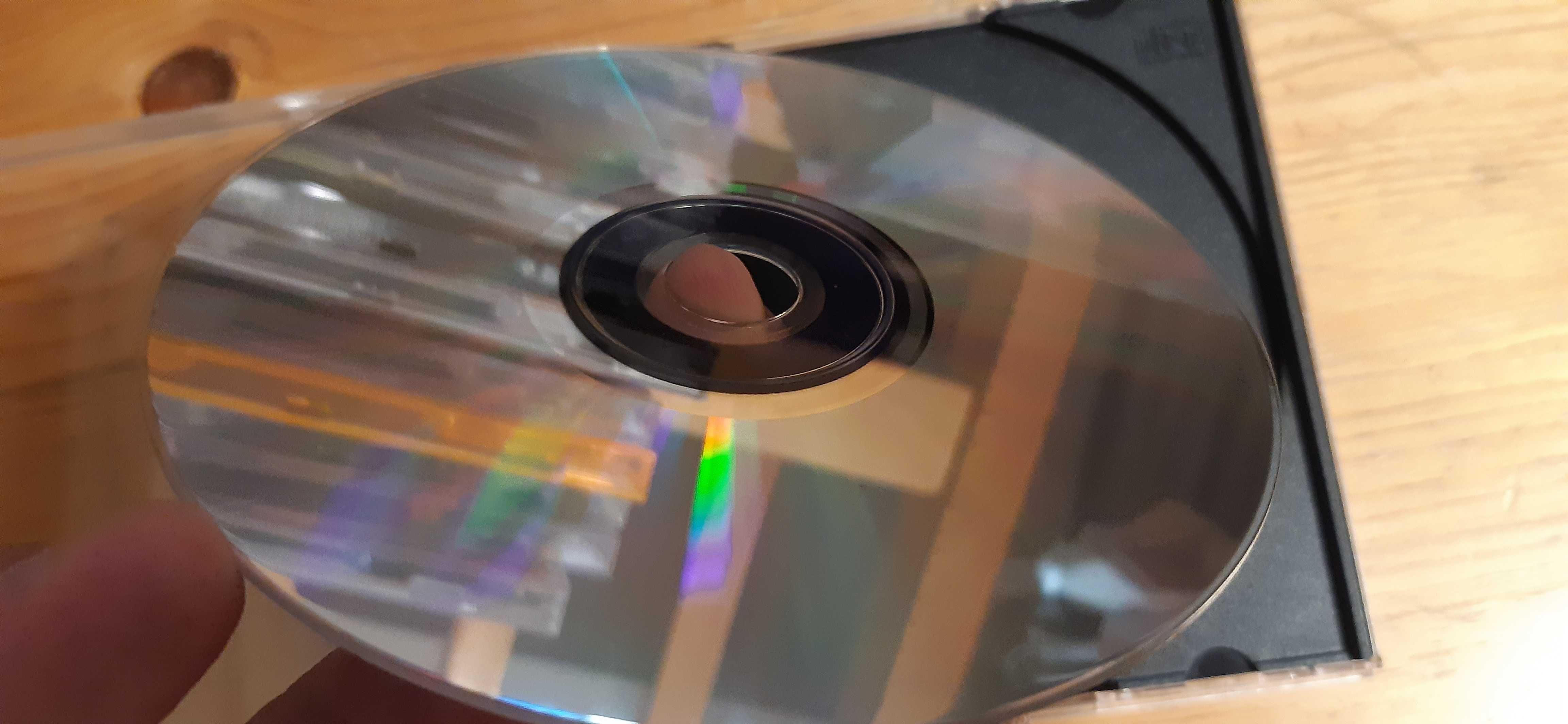 retro gra pc G Sector gra pc plus szereg innych retro płyta z grami