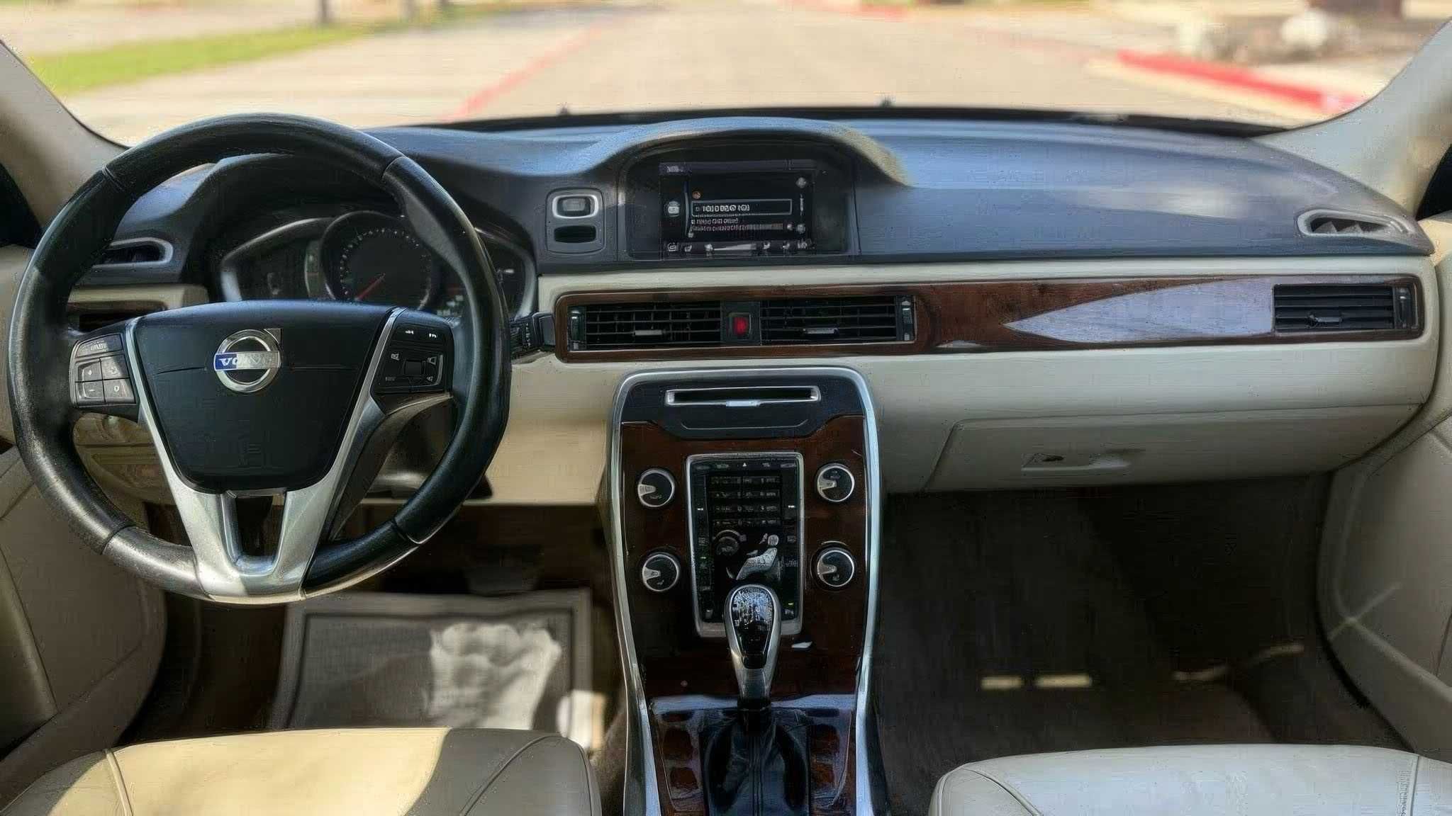 2015 Volvo S80 T6 Premier Plus