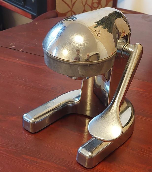 Ręczna wyciskarka do cytrusów- vintage