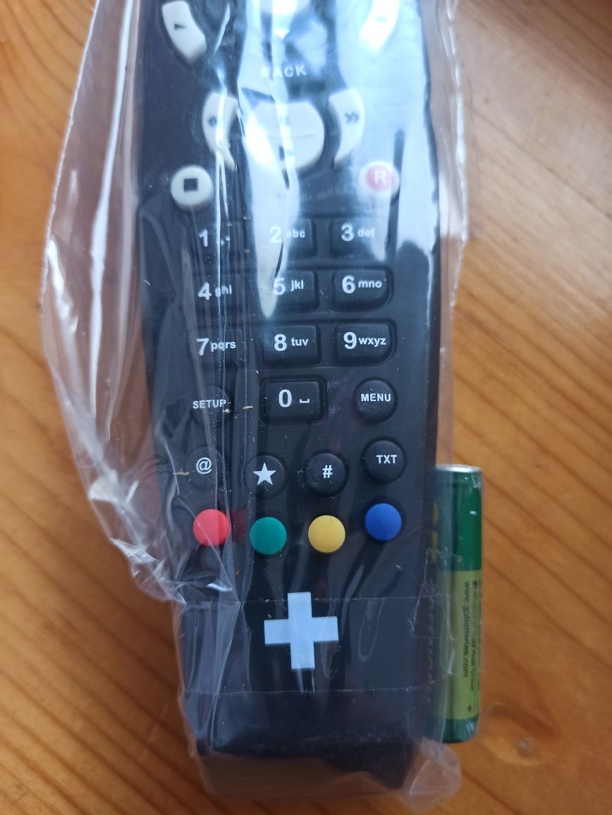 Pilot Canal+ NC+ nowy (Mediabox+, Turbobox+)