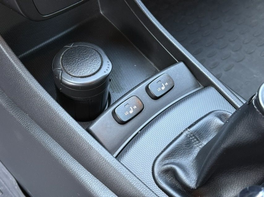 Продам SsangYong Korando 2.0i MT  2013