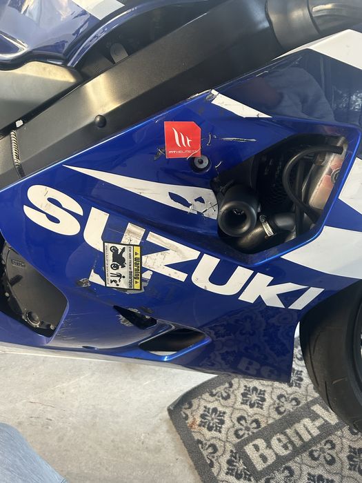 Suzuki GSXR 750 k4