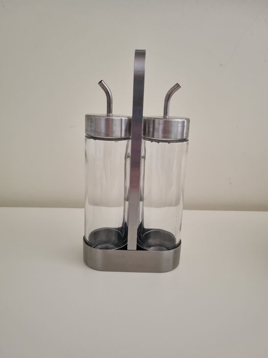 Galheteiro em inox e vidro