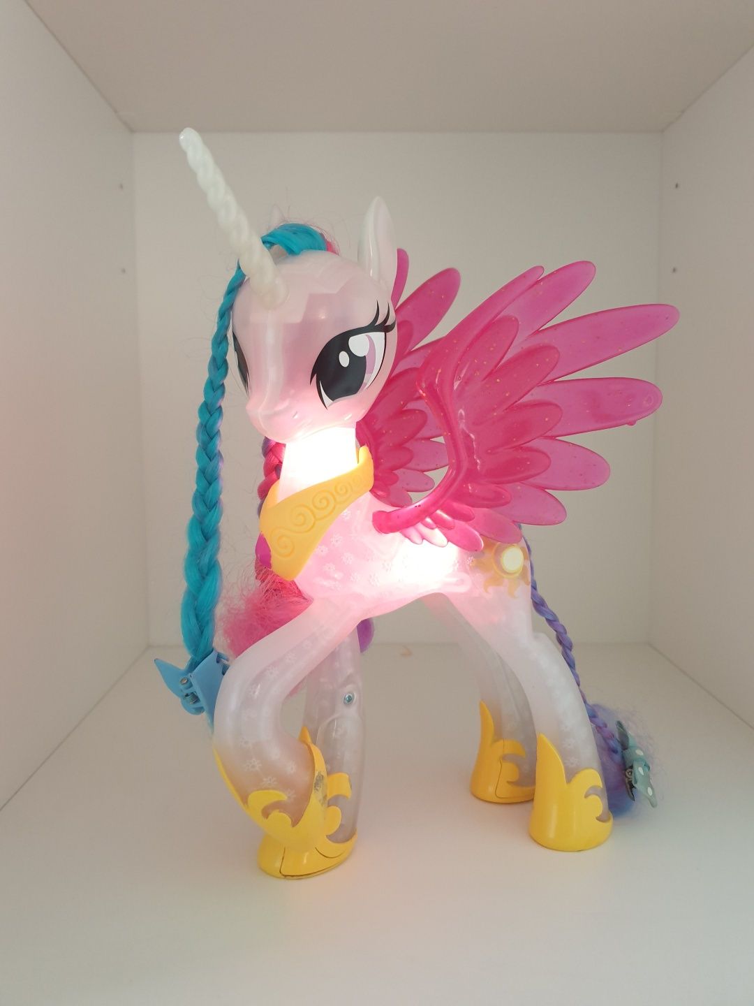 My Little Pony Błyszcząca Celestia E0190 Konik kucyk Pony LED Hasbro