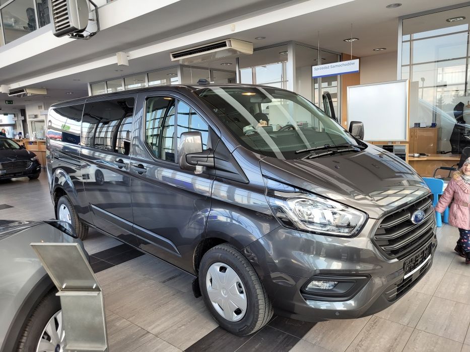 Taxi na Andrzejki, Przewóz osób,  transfer na lotnisko, obsługa imprez