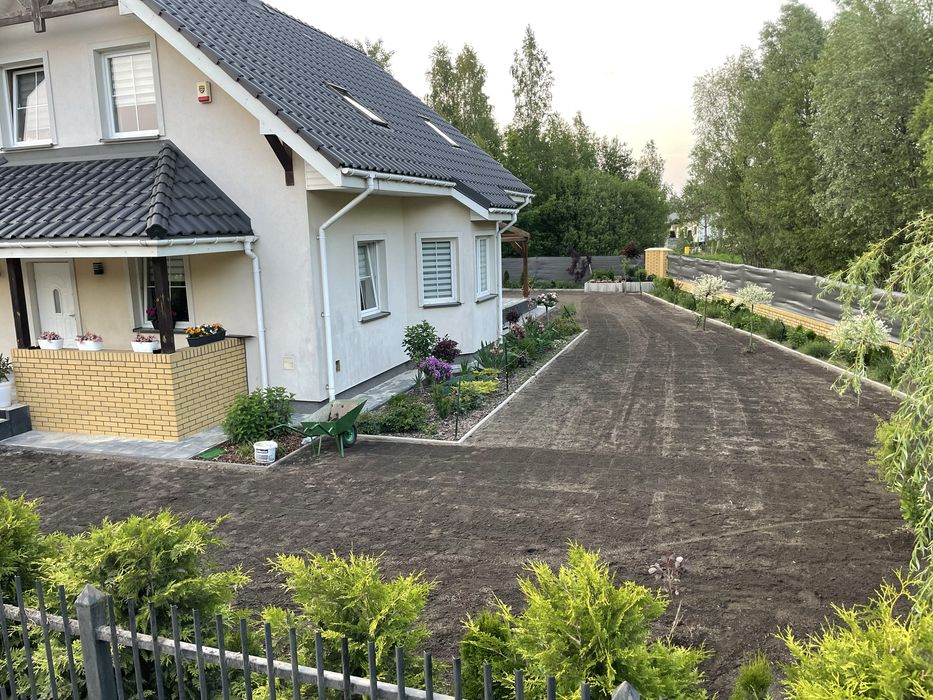 Drenaż Odwodnienie Zakładanie trawników Nawadnianie Utwardzenie terenu
