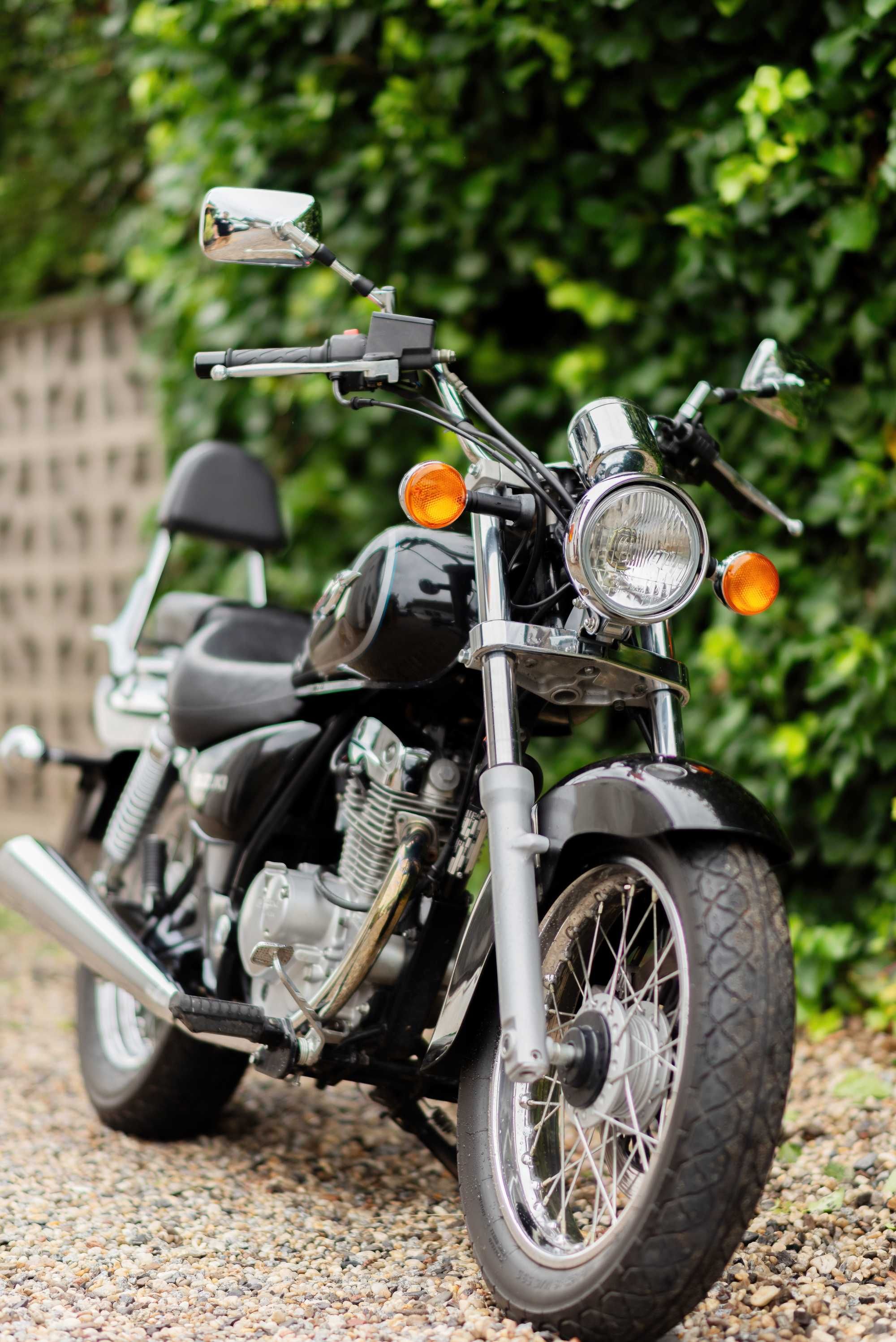 Suzuki Marauder 125, 2002
