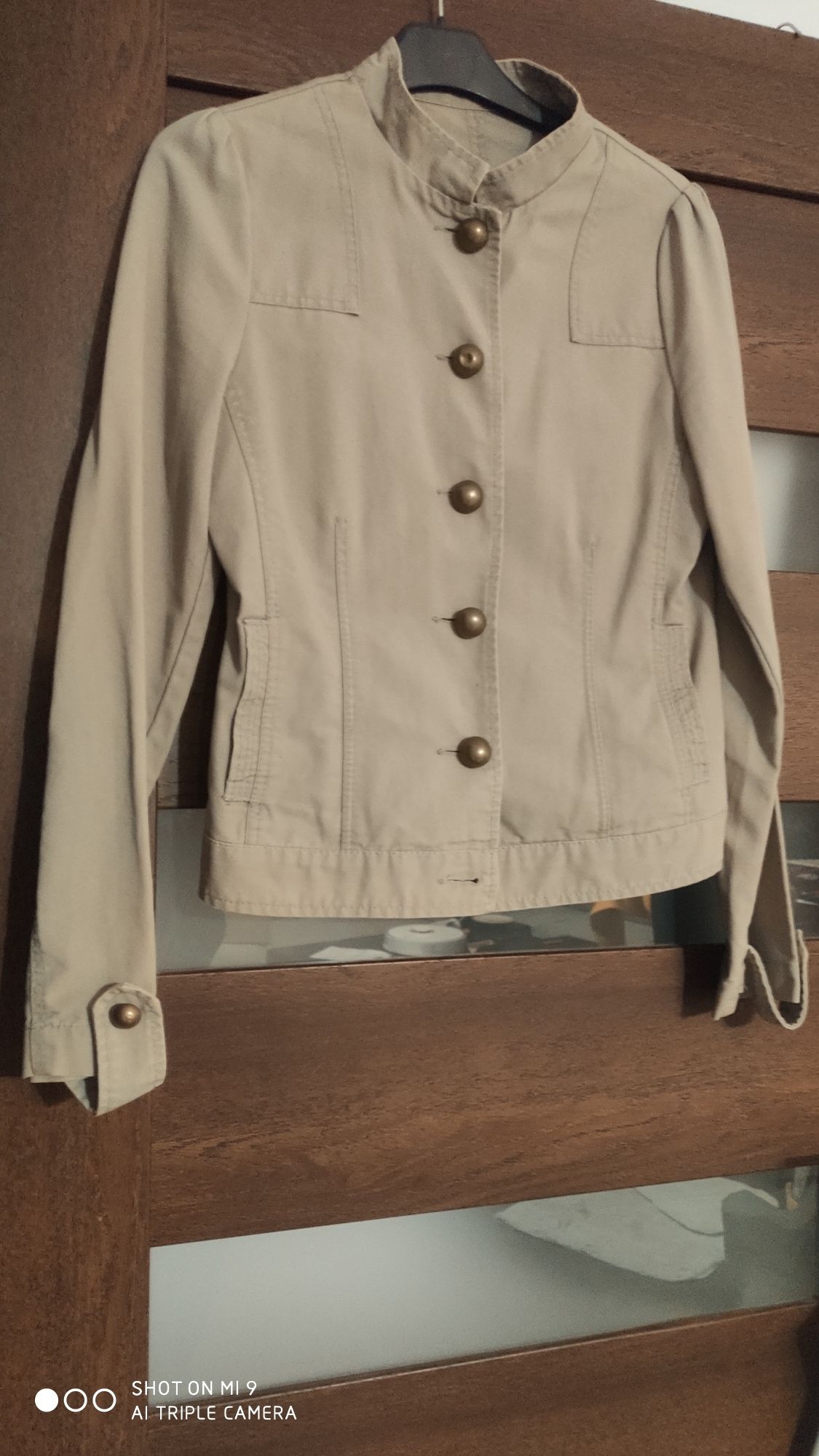 Kurteczka na stójce- khaki, oliwka