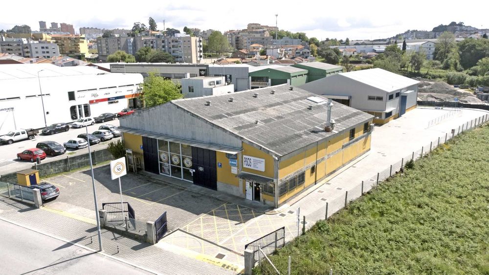 Pavimento Flutuante WATERPROOF AC6 CLIC 1218x198x8mm (ENVIO GRÁTIS)