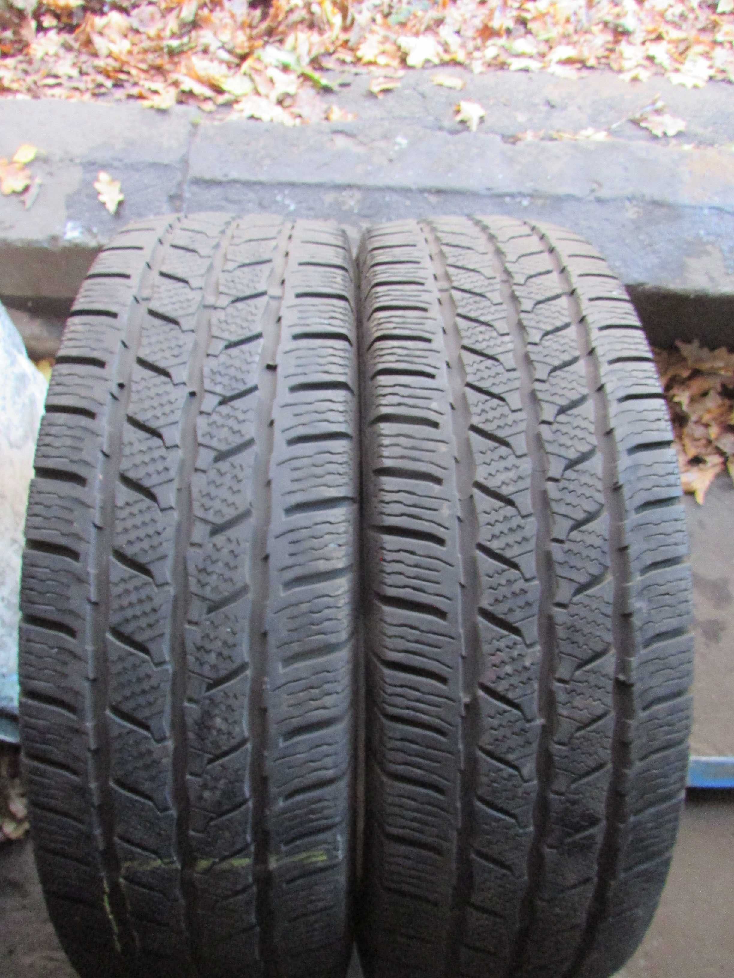 205/70/R17C Continental VanContact Winter пара гуми