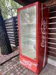 Холодильник, Холодильна вітрина Coca Cola