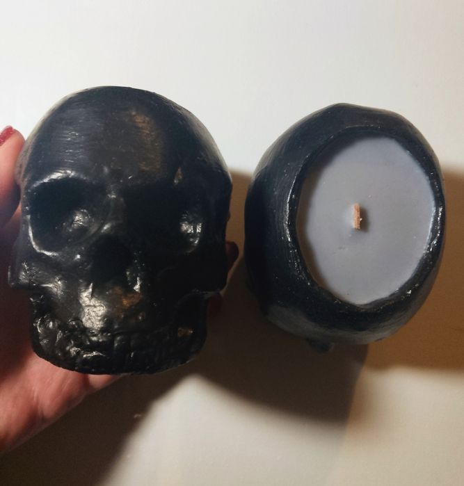 Świeca sojowa,ręcznie wykonana ,w odlewie gipsowym