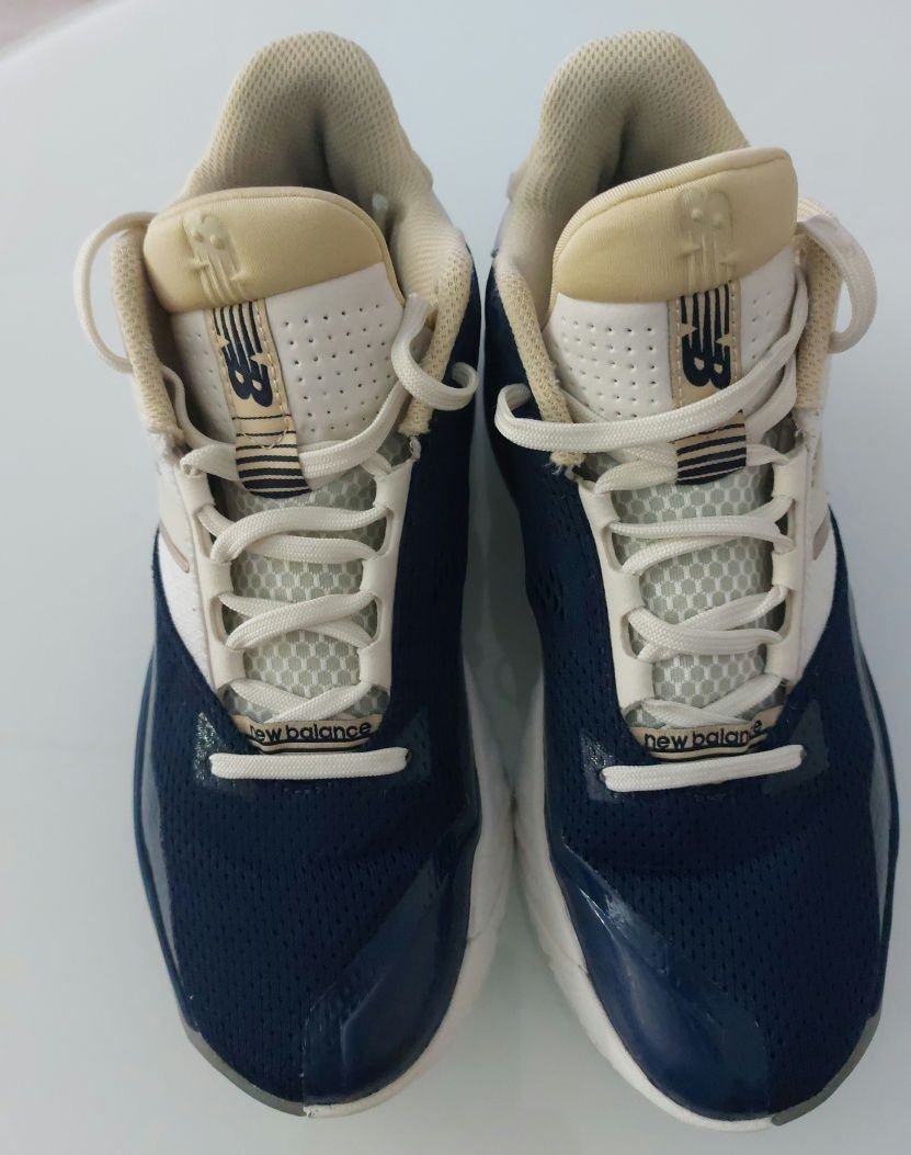 Buty New Balance two wxyv4 do koszykówki rozmiar 40