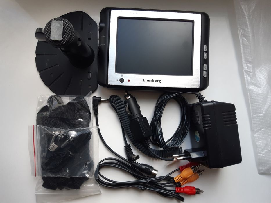 Телевизор цветной переносной Elenberg TV-507 с 5-дюймовым ЖК- экраном