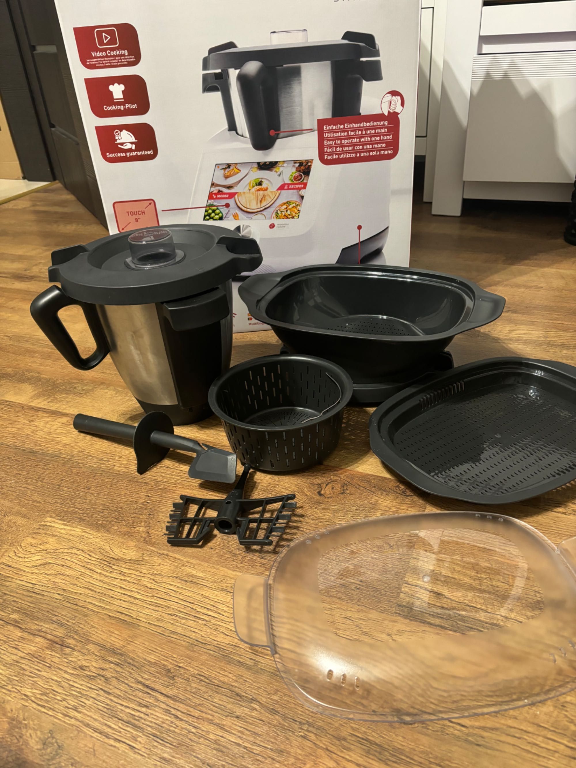 Monsieur Cuisine Smart – robot kuchenny, stan bardzo dobry