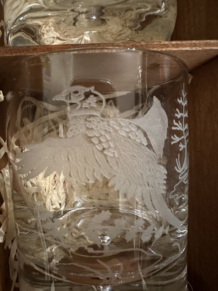 Krosno komplet do whisky 6+1  myśliwski karafka szklanki w skrzynce