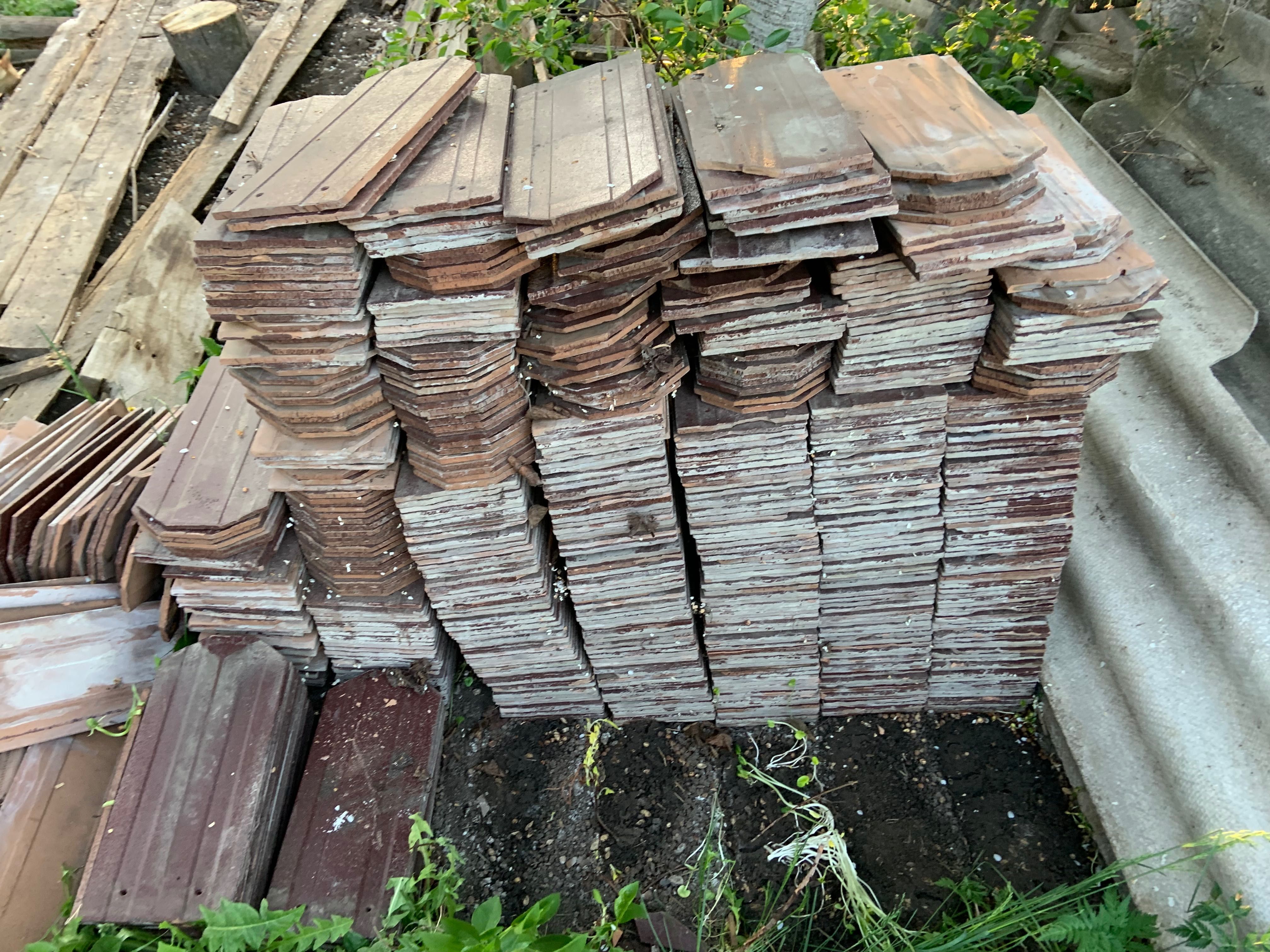 Продам б/у черепицю бобровий хвіст