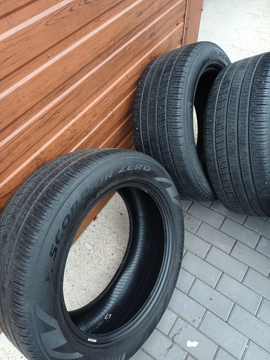 Para/komplet opon wielosezon 275/50/20 R20 Pirelli Scorpion Zero SUV X