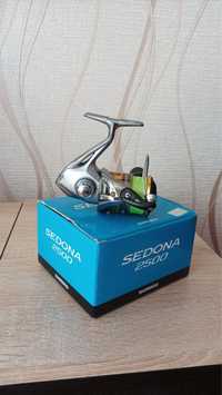 Shimano Sedona SE 2500Fi + шнур