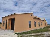 Loja / Estabelecimento Comercial T9 em Ferrel de 216,00 m2