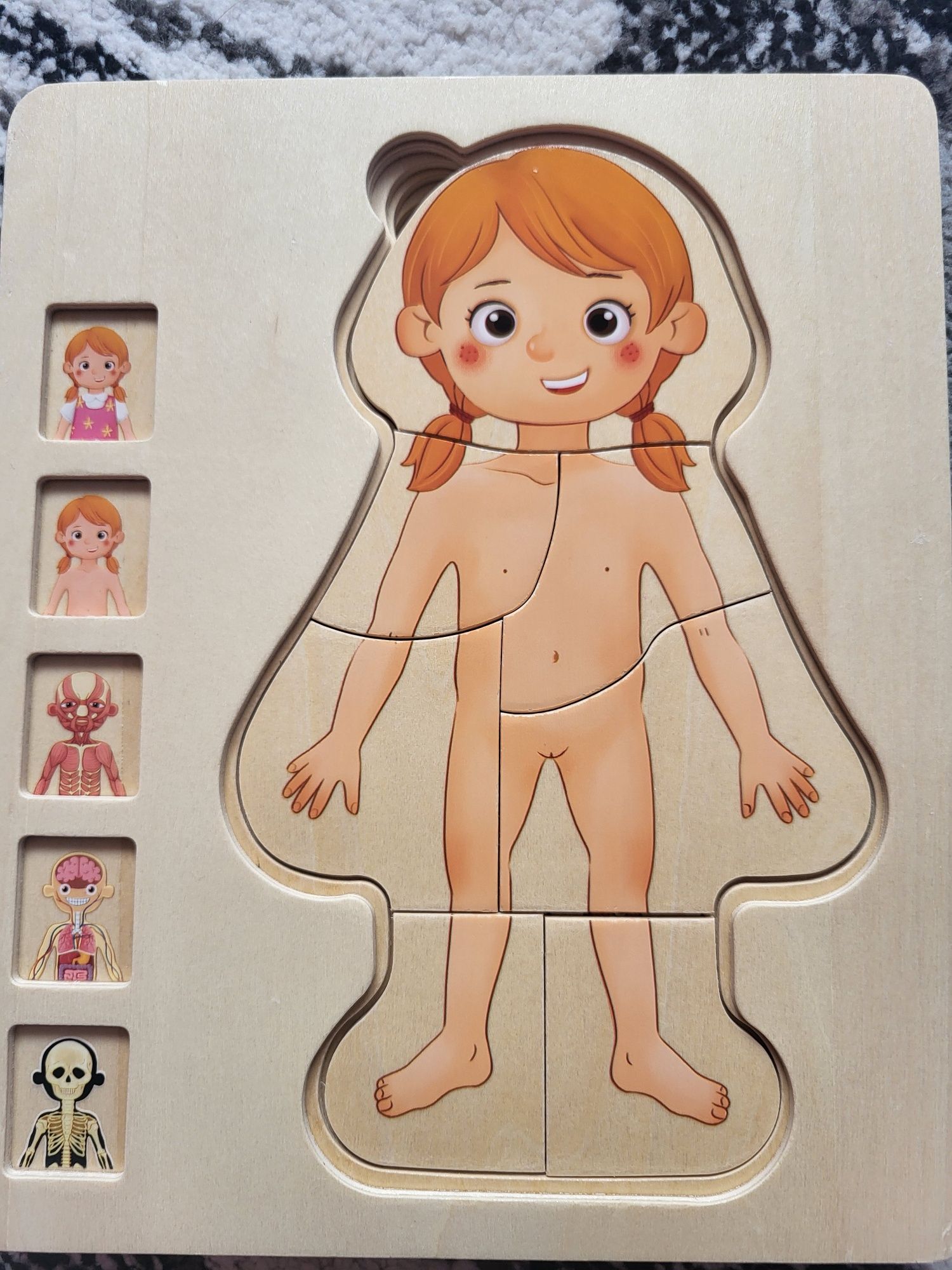 Puzzle drewniane anatomia dziewczynki 4+