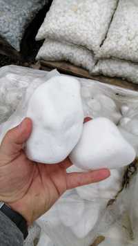 Otoczak śnieżnobiały i grys biały Thassos kamień naturalny 1T ozdobny