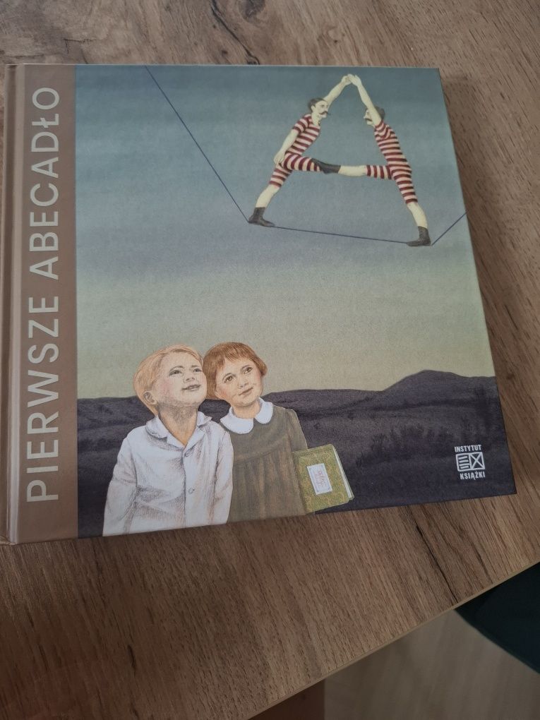Nowa książka Pierwsze abecadło