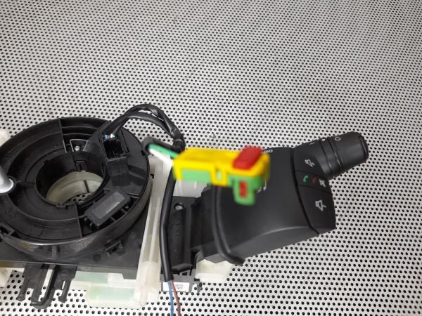 Conjunto / manetes de luzes e limpa vidros RENAULT Megane III (BZ0_)