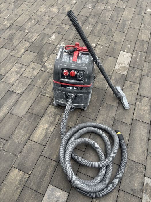 Odkurzacz STARMIX L-1425